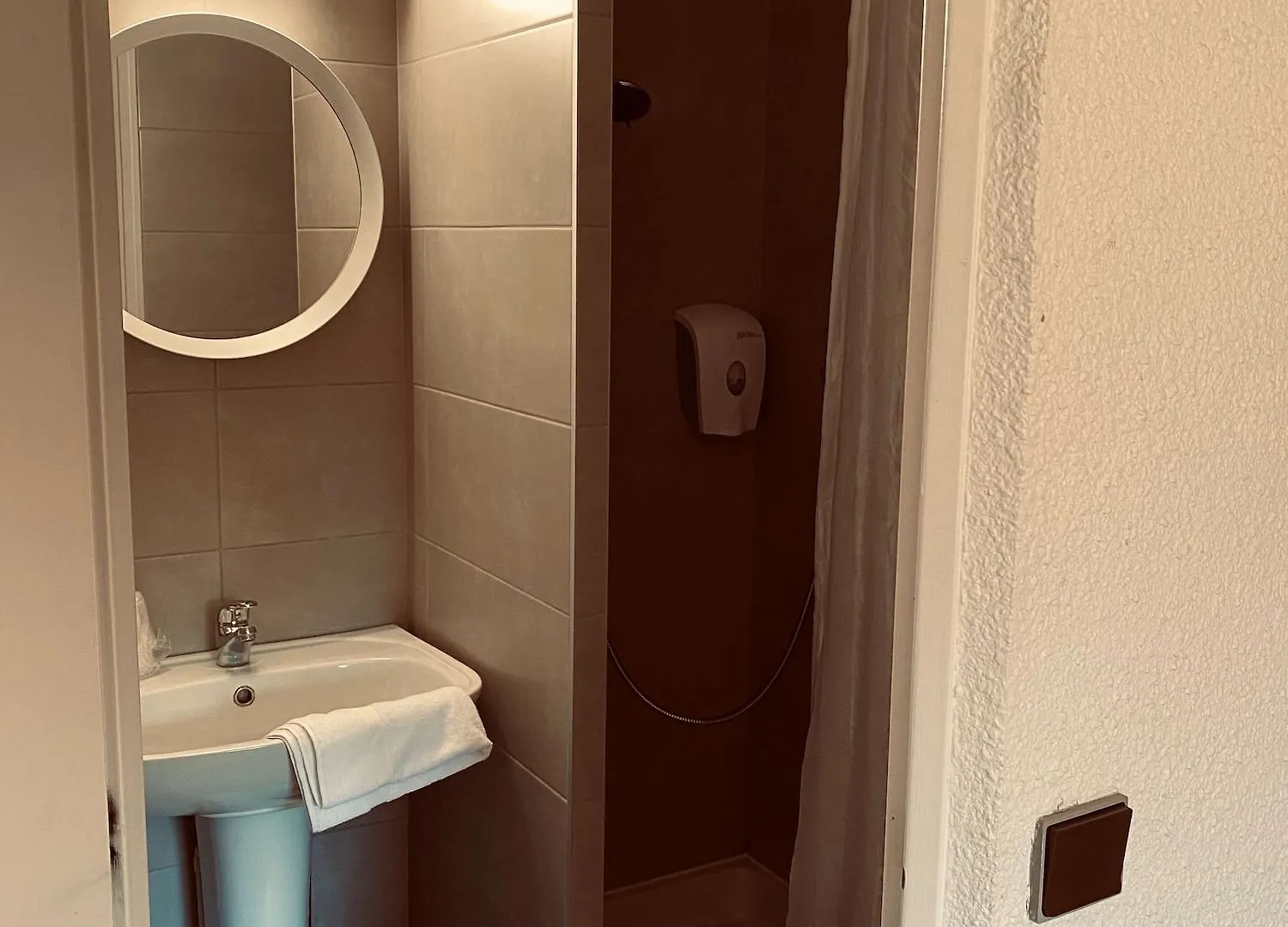 Hotel Premiere Classe Annecy Cran-Gevrier Renove En 2025