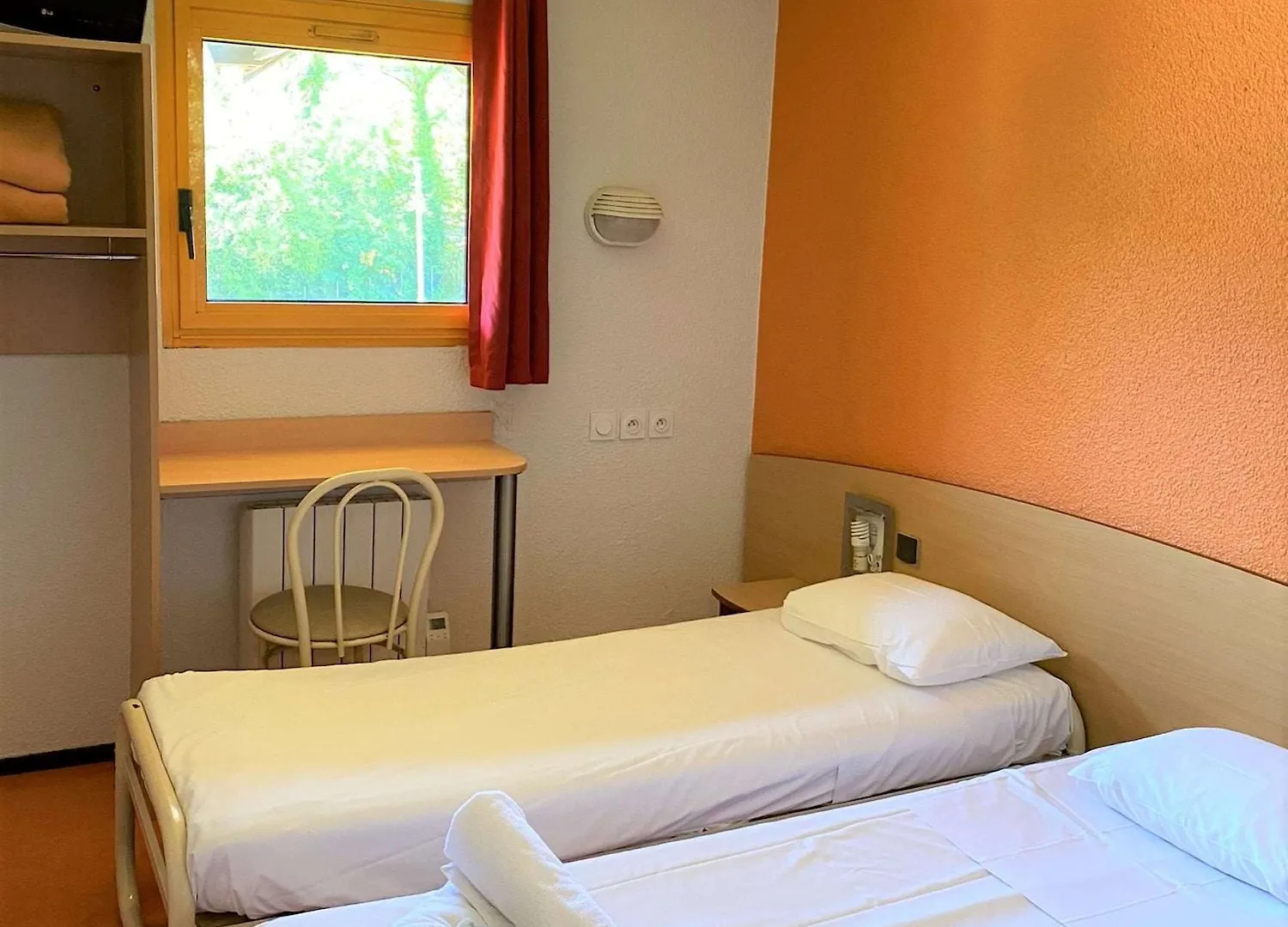 Premiere Classe Annecy Cran-Gevrier Renove En 2025 Hotel