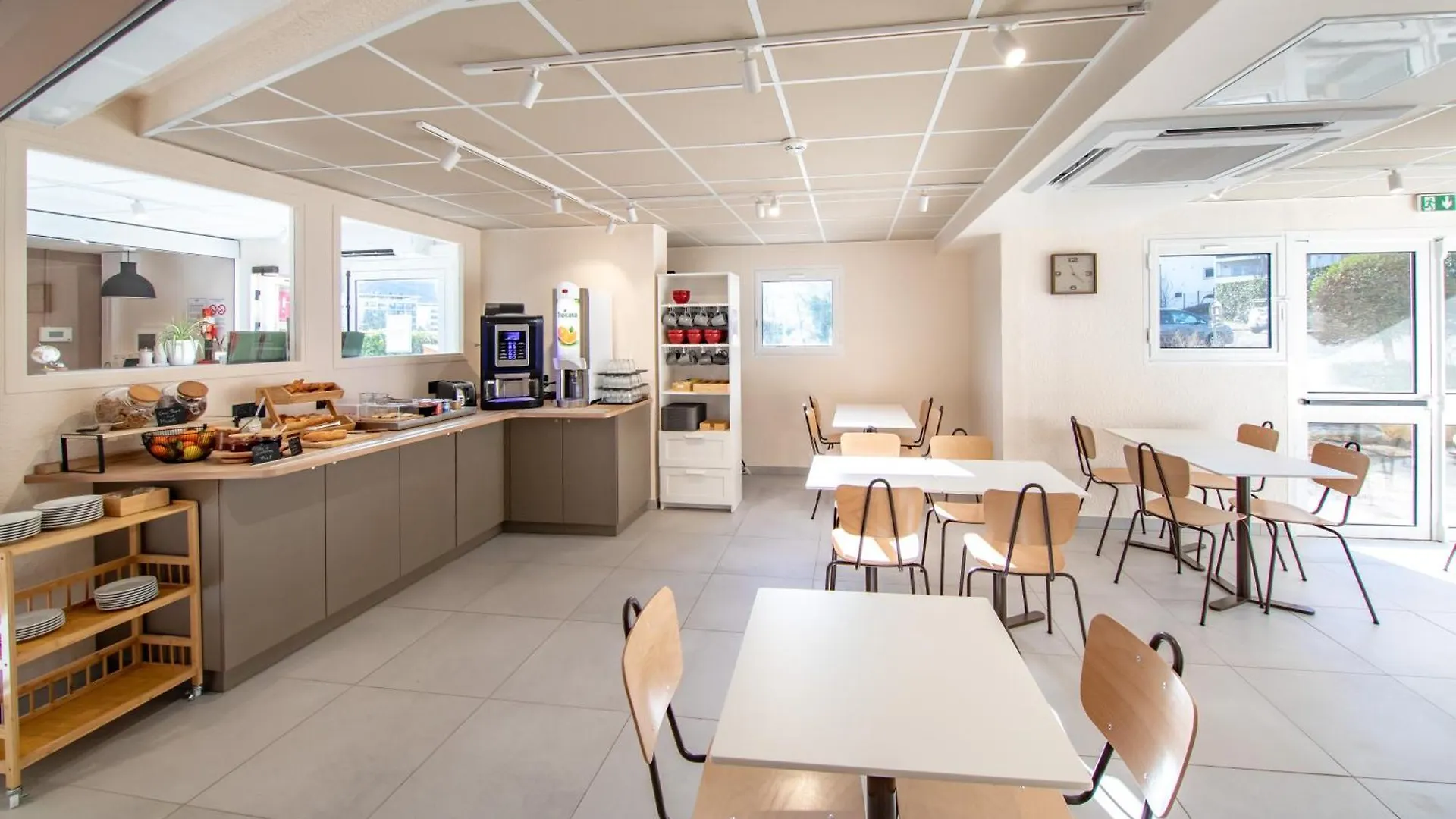 Premiere Classe Annecy Cran-Gevrier Renove En 2025 Ξενοδοχείο