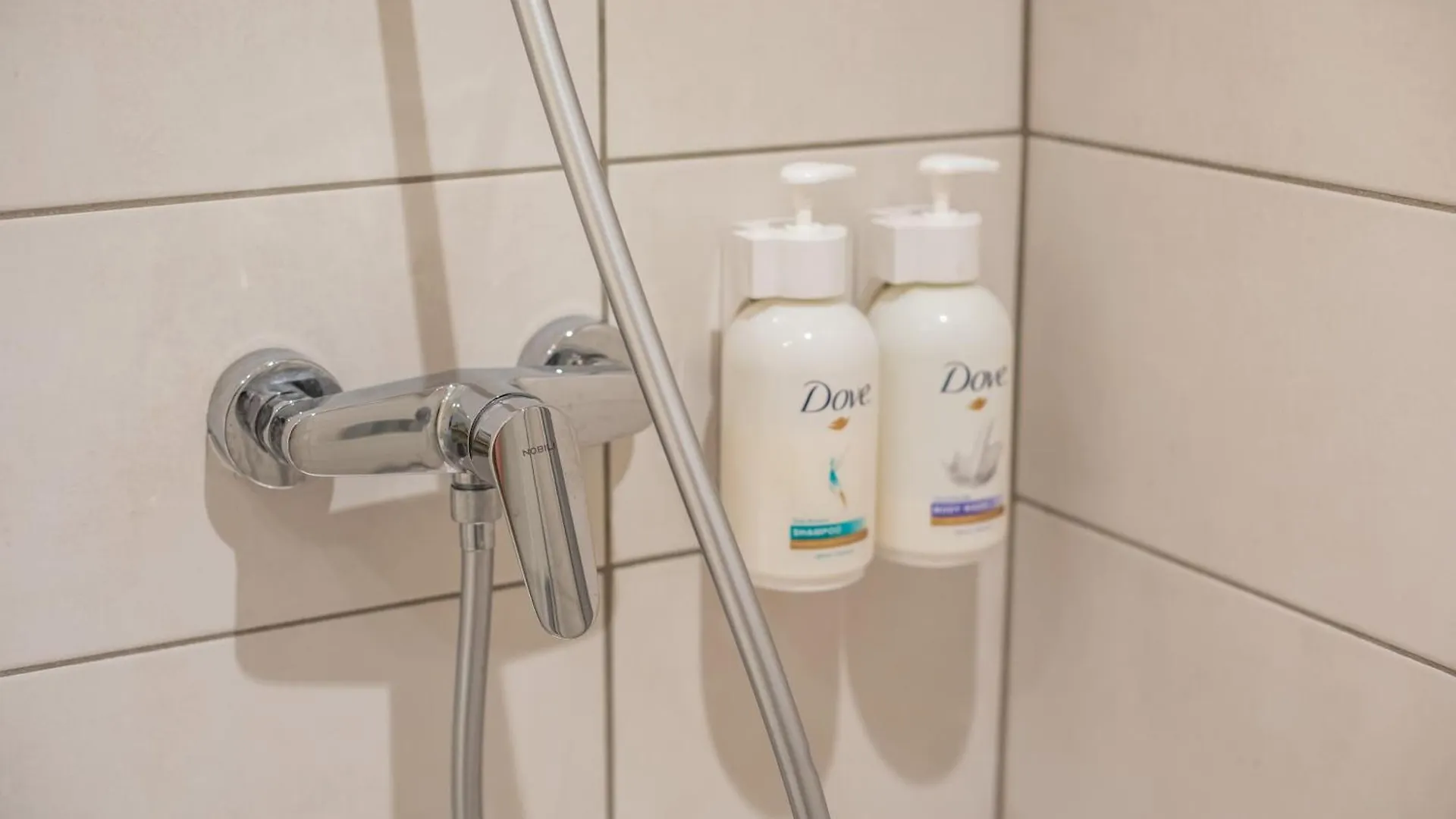 Premiere Classe Annecy Cran-Gevrier Renove En 2025 Hotel